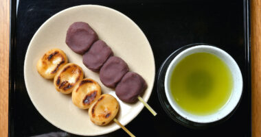 羽二重団子 本店