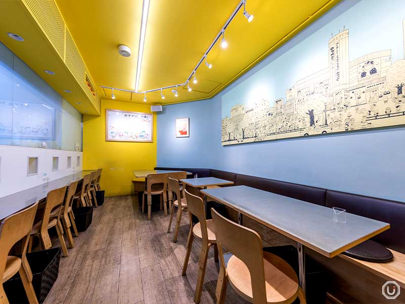 Tamago Kitchen Harajuku Omu interior
