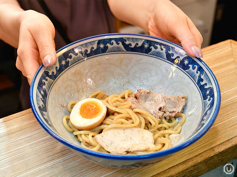 Passing the bowl across the counter