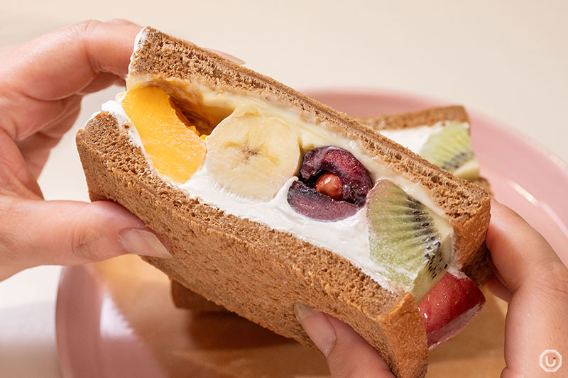 Fruit Sandwich at Horiuchi Fruit Farm