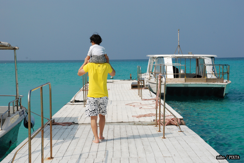 A father and child in Miyako Island