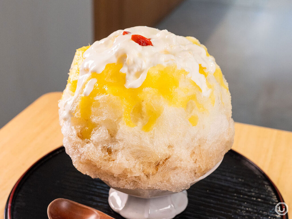 日本茶カフェ 八屋の内観