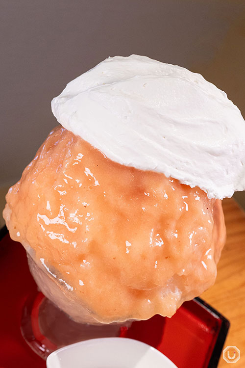 Himitsudō’s Peach Shortcake kakigori