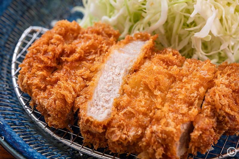 Premium loin katsu set (Kurobuta, 120 g) at Tonkyū