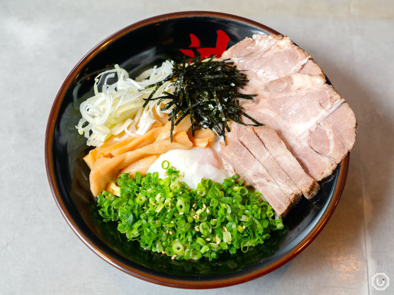 『東京油組総本店』の油そば