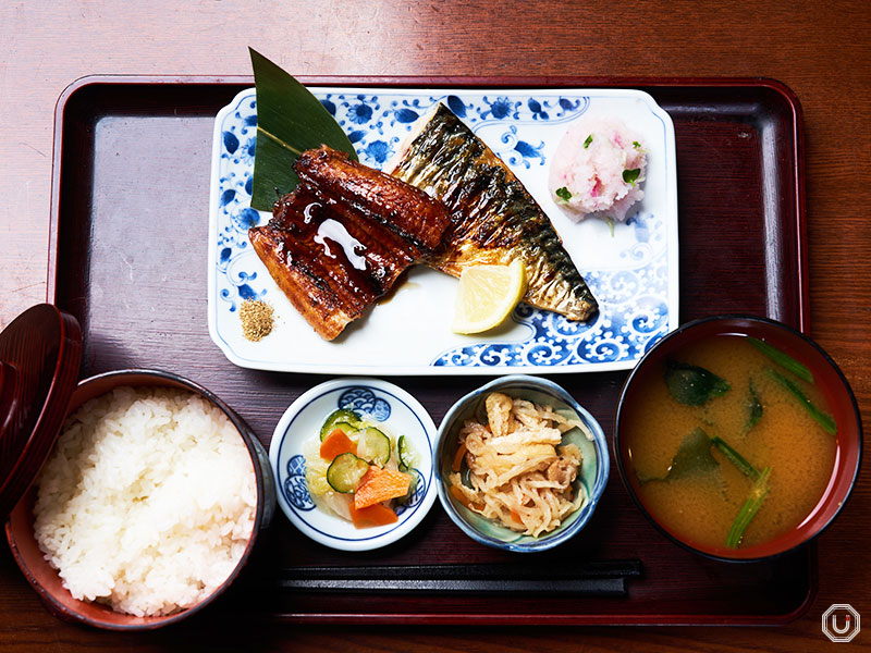 Teishoku at Sumibiyaki Shokudo Koganeya in Shinjuku