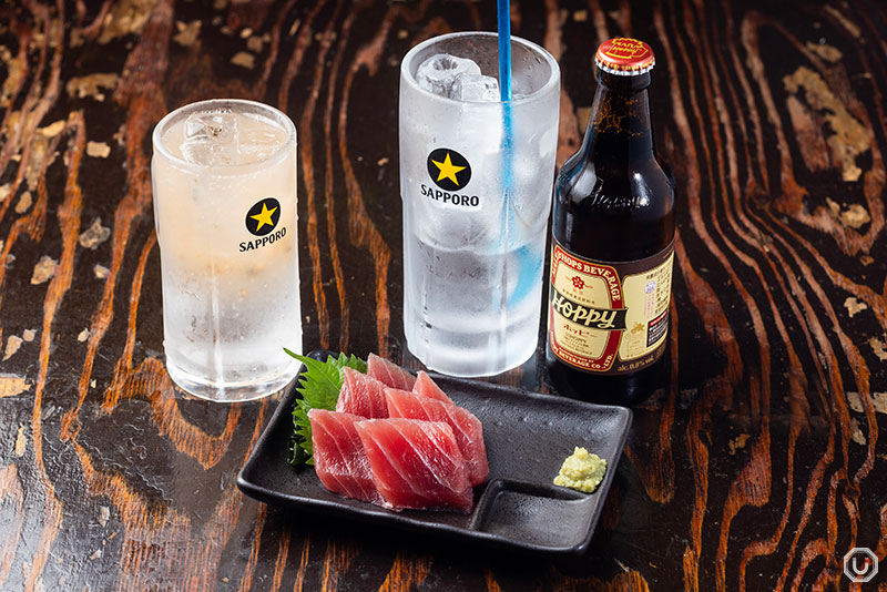 Food and drinks at Asakusa Sakaba Okamoto Hoppy St.